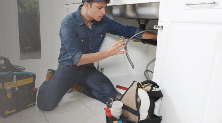 Local sewer line repair in Vista, CA